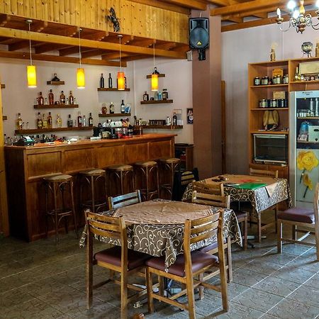 Hotel Elatofilito Athamanio Екстериор снимка