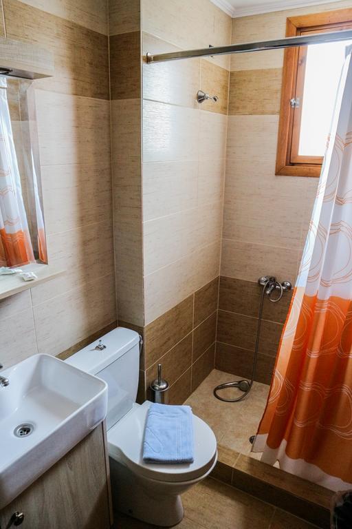 Hotel Elatofilito Athamanio Екстериор снимка