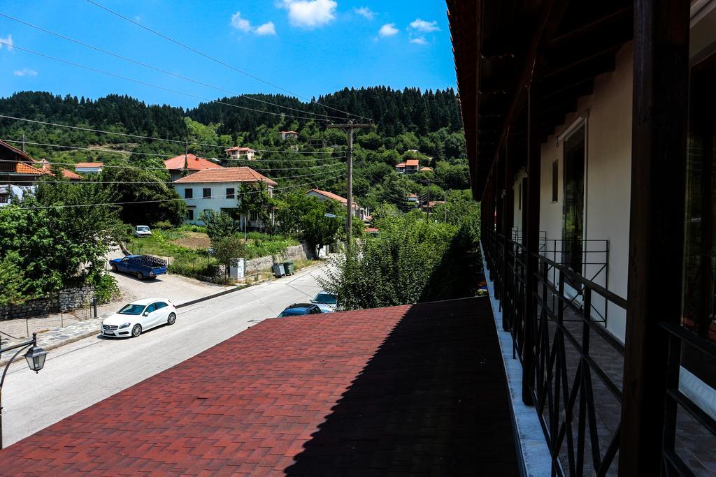 Hotel Elatofilito Athamanio Екстериор снимка