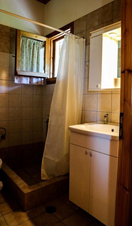 Hotel Elatofilito Athamanio Екстериор снимка